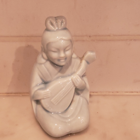 Nancy Lopez Vintage Japanese Porcelain Figurine Pale Blue - Picture 6 of 9